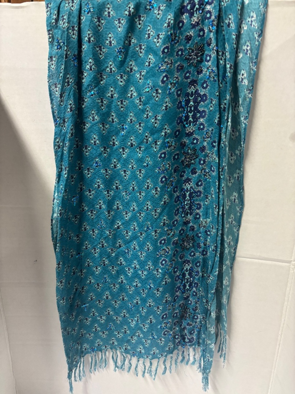 Turquoise Floral Printed Lightweight Wrap Scarf with seed needs